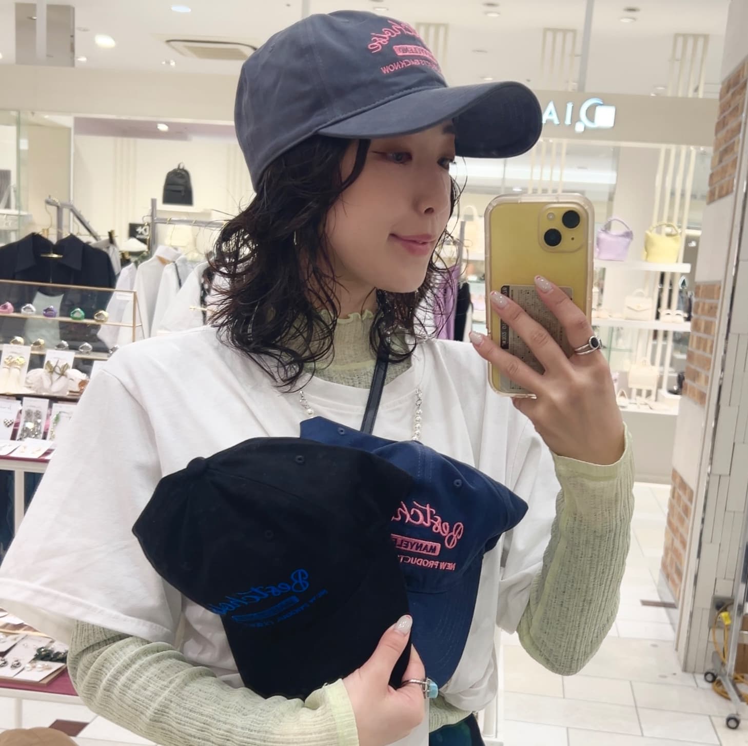 モード系 【顔まわりを華奢見せ】深めシルエットのモードキャップ|ユニセックス対応・小顔効果も◎