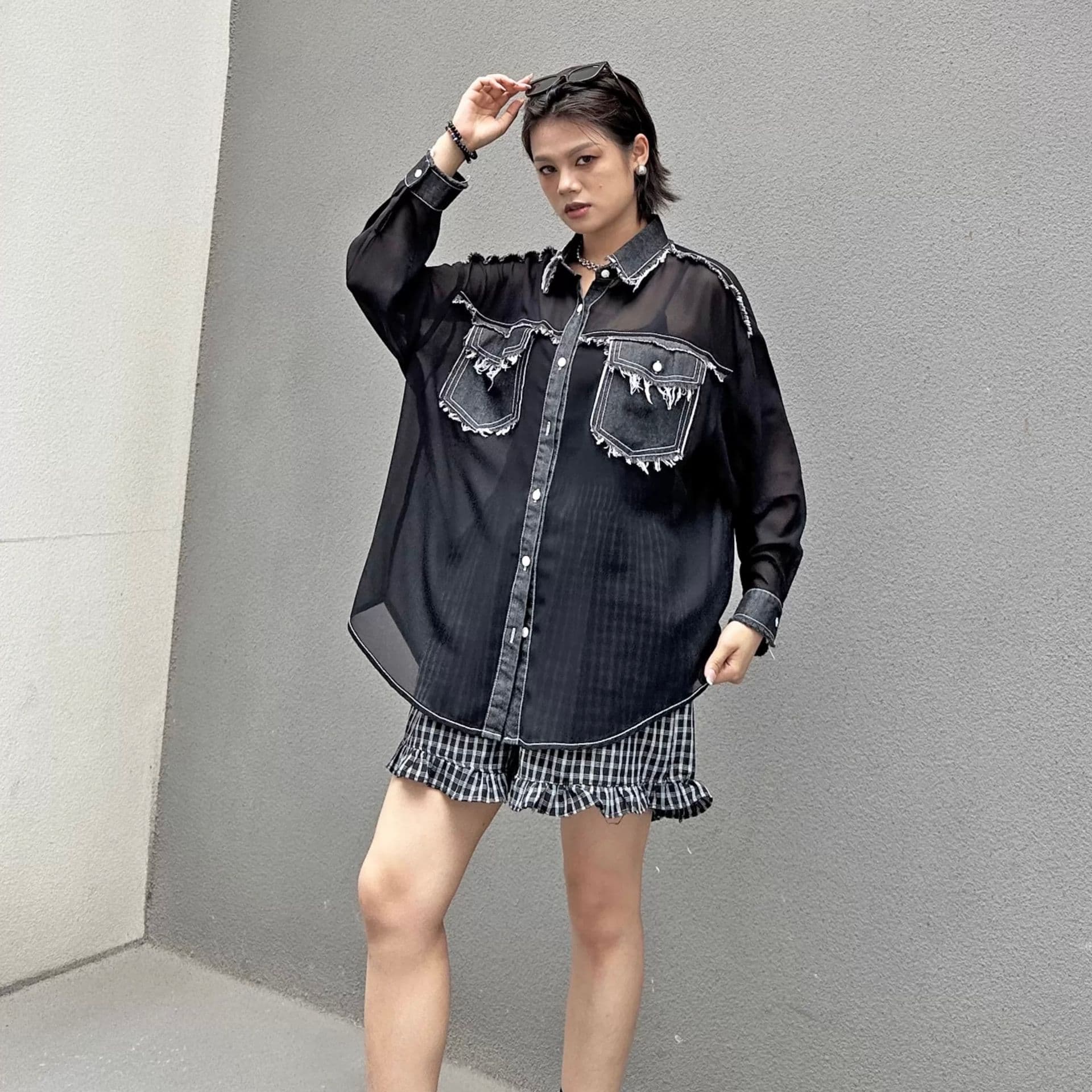 モード系ファッションデニム切替×透け感シアーシャツ(フリンジポケット付き)