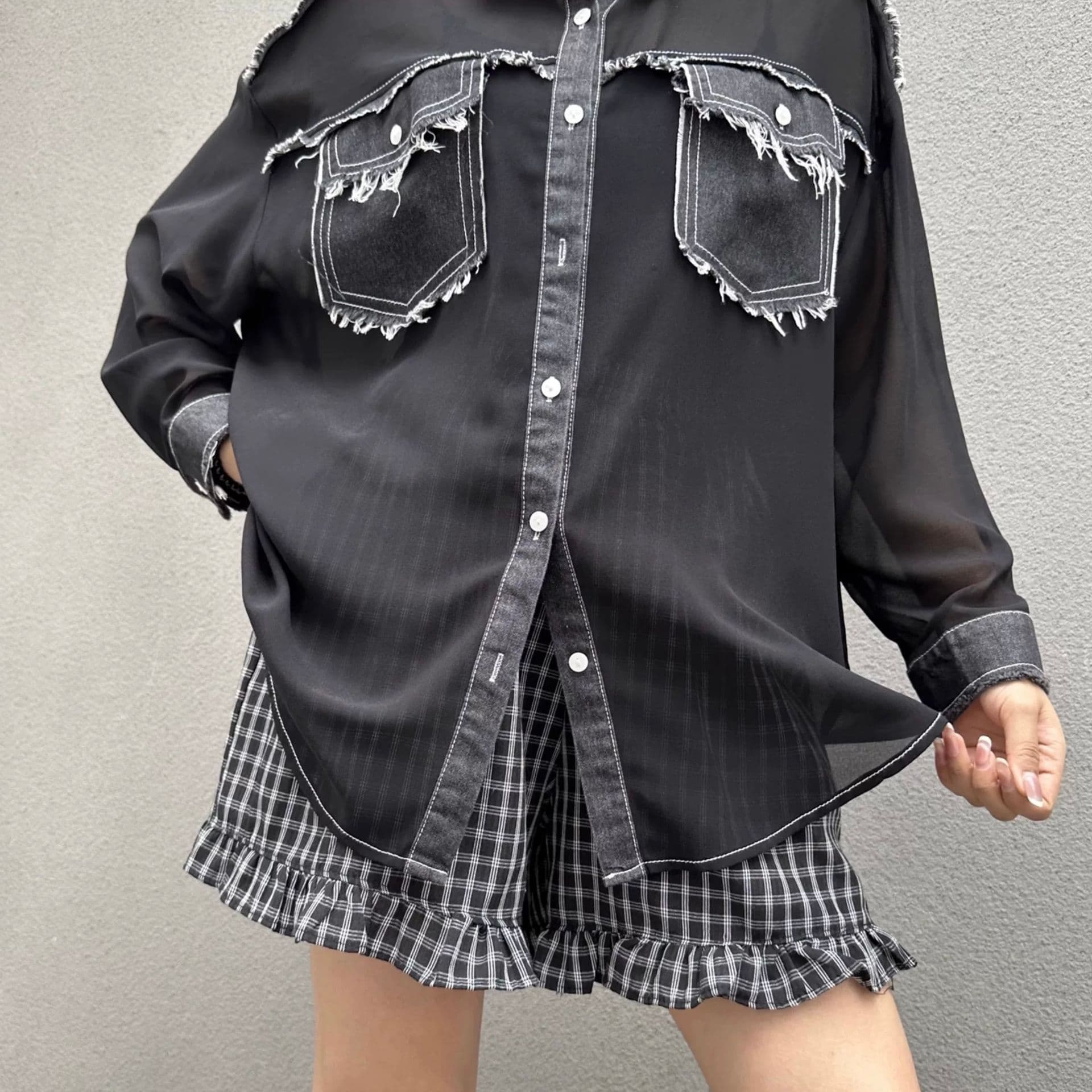 モード系ファッションデニム切替×透け感シアーシャツ(フリンジポケット付き)