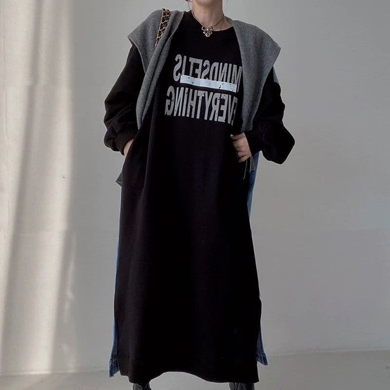 【ゆったりワンサイズ】デニム切替ロングスウェットワンピース