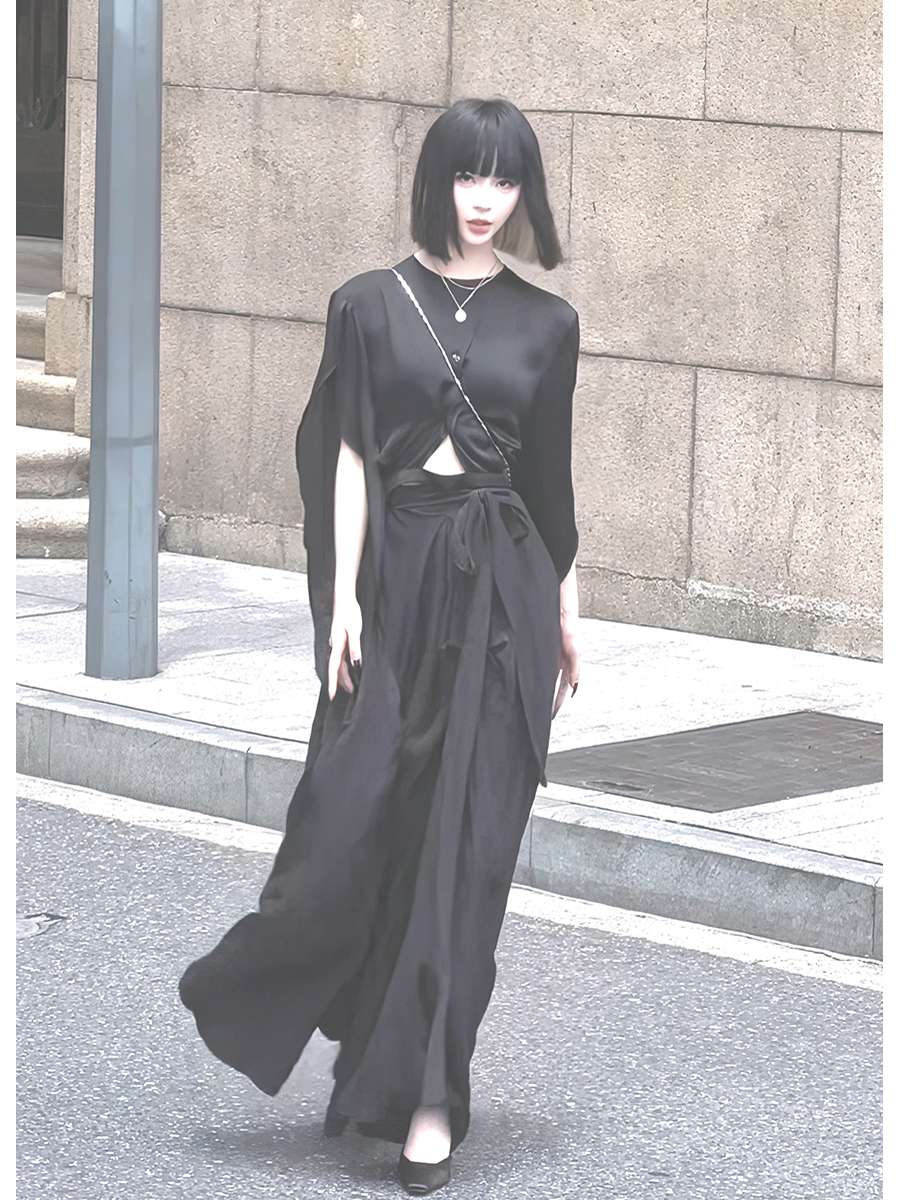 モード系ファッション フロントツイストラップマキシスカート